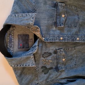 Lucky Brand Blue Denim Western Cactus Pearl Snap Button Down Shirt Long Sleeve
